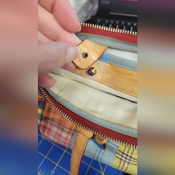 Dooney & Bourke Multicolor Patchwork Tote Preloved - Picture 15 of 16